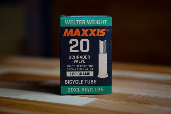 Камера Maxxis Welter Weight 20x1.9/2.125 AV фото
