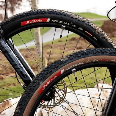 Покришка 29" Vittoria Mezcal XC Race 29x2,4 (60-622) TRL 60TPI Foldable Tanwall