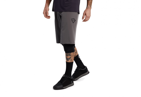 Велошорты RaceFace Traverse Shorts Charcoal L фото