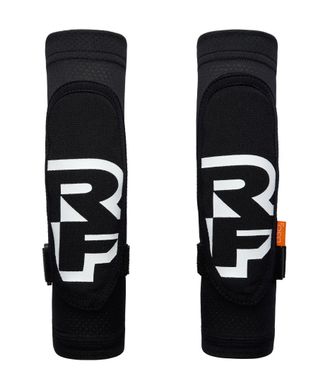 Захист ліктя RaceFace Sendy Elbow Stealth S